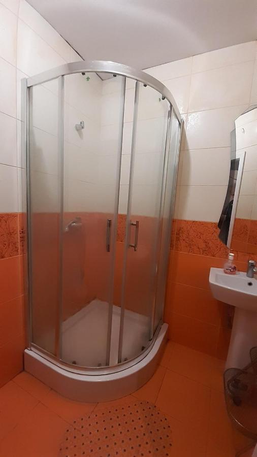 Apartment Na Saharova ايفانو - فرانكيفسك المظهر الخارجي الصورة