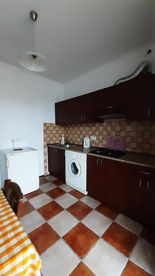 Apartment Na Saharova ايفانو - فرانكيفسك المظهر الخارجي الصورة